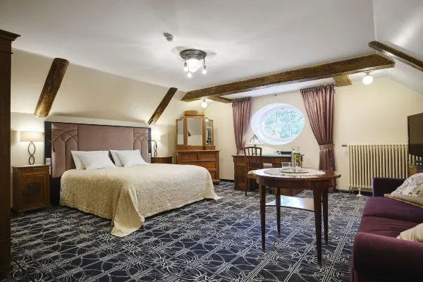 ヴィラ アメンデ レストラン & ホテル