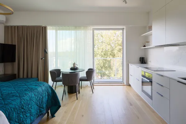 ボブ・W・パルヌ