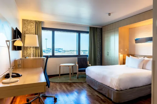 ヒルトン ヘルシンキ エアポート