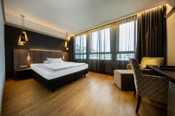 クローネンホテル